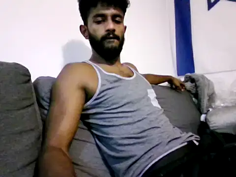 blasd32 Show in webcam