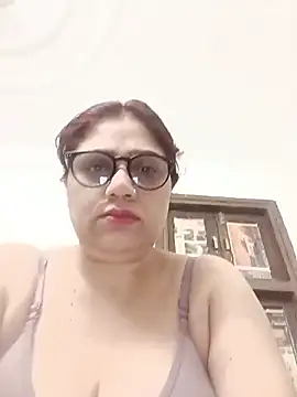 Wildsimmi27's Webcam Show
