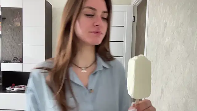 NoemiHimmeI Webcam-Show