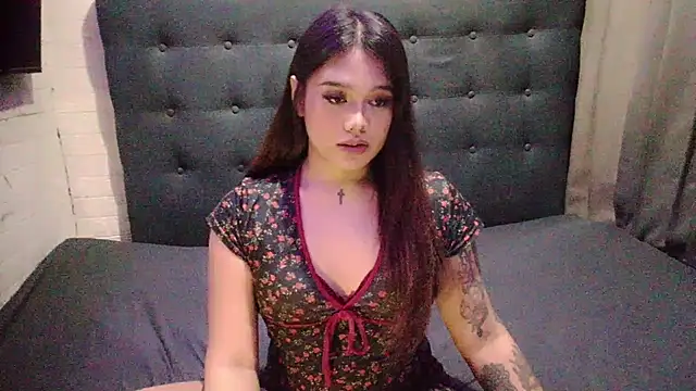 Ur_WifeyMarie Pertunjukan Webcam