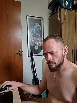 comedordecasada30 webcam show