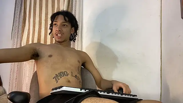 smith_jr420 Шоу с уебкамера