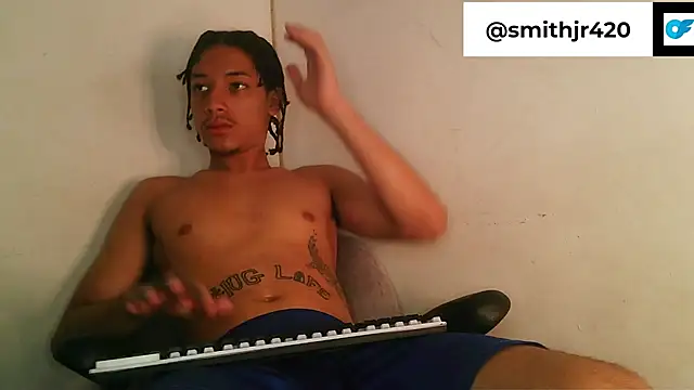 smith_jr420 Show in webcam