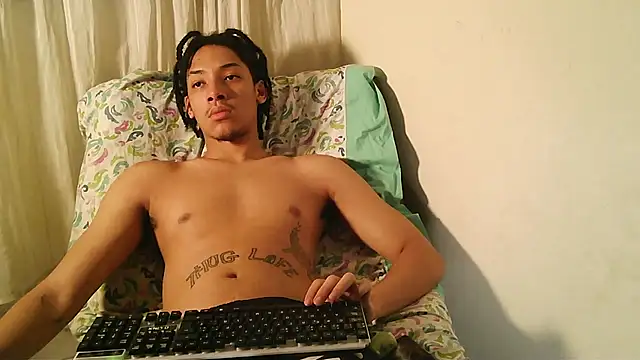 smith_jr420 Show in webcam