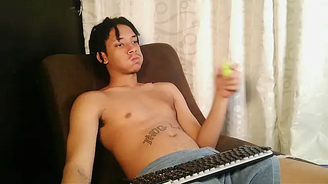 Pokazy przed kamerką – smith_jr420