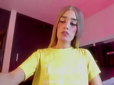 Webkamerová show Miranda_bigcock3