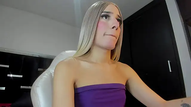 Show de Miranda_bigcock3 na webcam