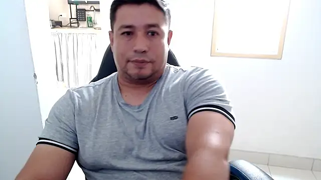 lianjuc06 webcam show