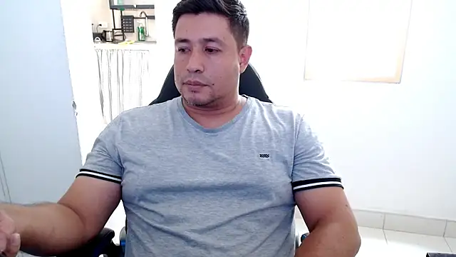 lianjuc06 Webcam Show