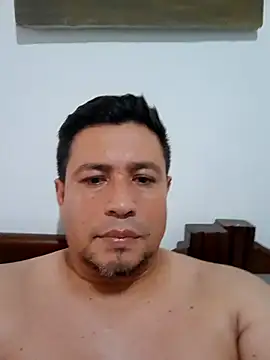 Show modela lianjuc06 na web-kameri