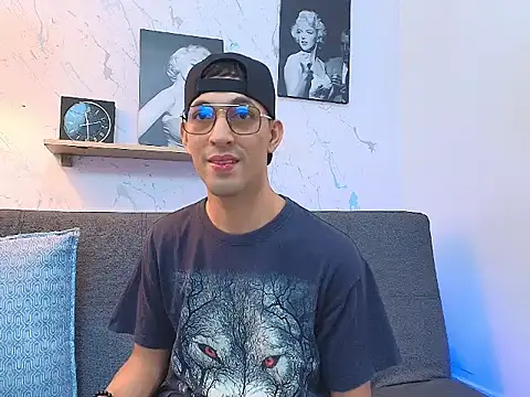 davison_viggian Webcam show