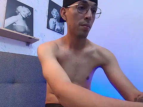 davison_viggian Webcam-Show
