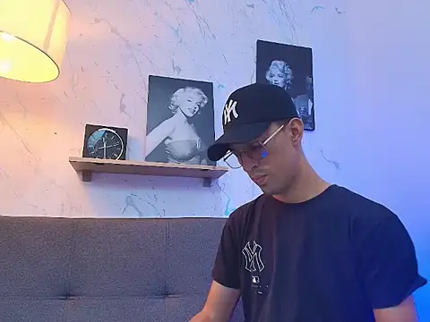 Show de davison_viggian na webcam