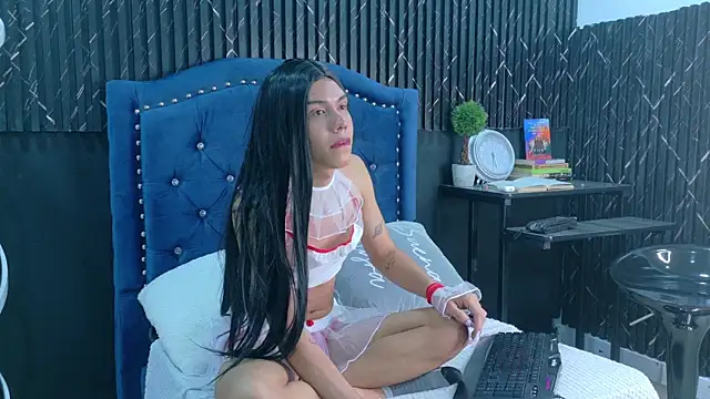 Prince_Jannell Show in webcam