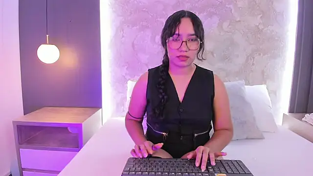 Show de alysson_moon_ na webcam