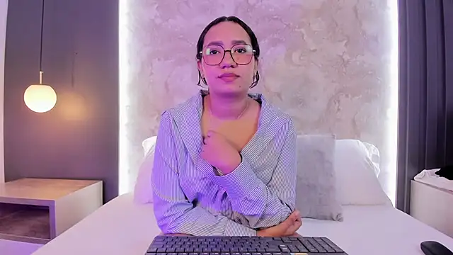 Chatroom XXX en direct de alysson_moon_