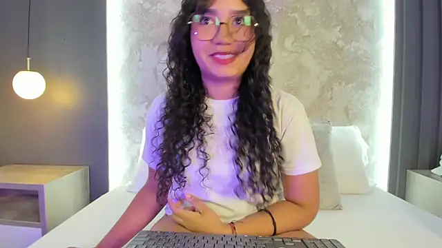 alysson_moon_ – Naživo XXX chat