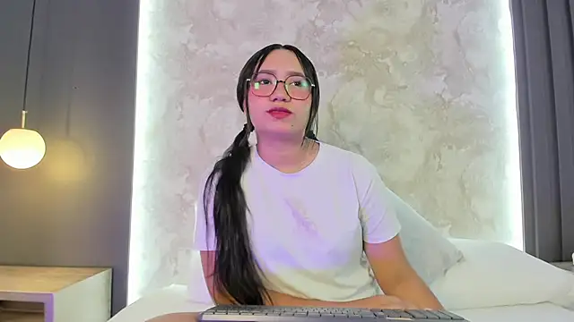 Chat XXX ao vivo de alysson_moon_