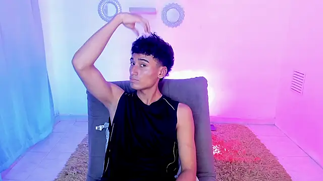 Matias_dirtyboy_n Webbikameraesitys