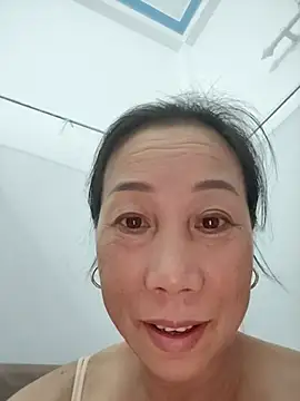 Zay_romi 在線直播表演