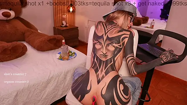 SugarLollyPop Show in webcam