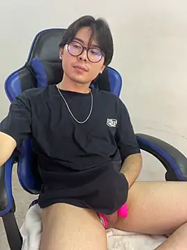 _Tommy_7n Webbikameraesitys