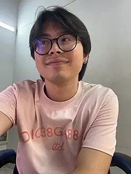 _Tommy_7's Webcam Show