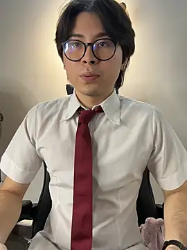 _Tommy_7 Show in webcam
