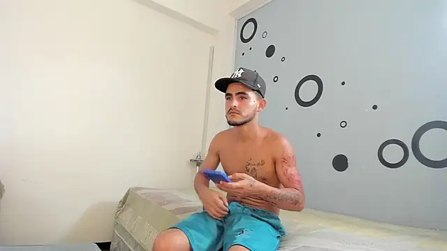 Dirty_Boy_Extreme777 – webcam-show