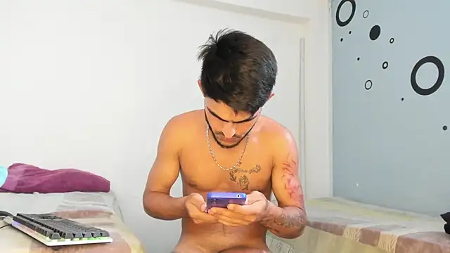 Dirty_Boy_Extreme777's Webcam Show