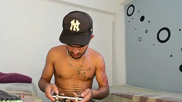 Dirty_Boy_Extreme777n Webbikameraesitys