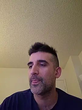 הופעת וובקאם של myth5hk