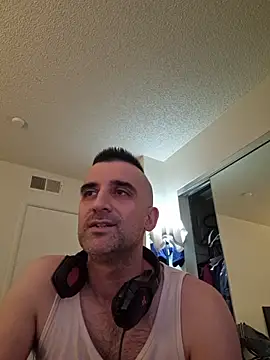 myth5hk Show in webcam