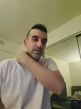 myth5hk Show in webcam