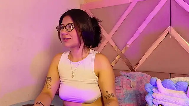 Emma_grandn Webbikameraesitys