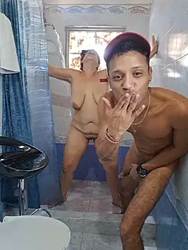 secretgirls2026's Webcam Show
