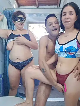 Show Webcam de secretgirls2026