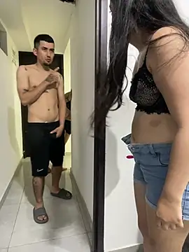 secretgirls2026's Webcam Show