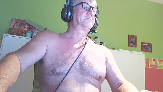 הופעת וובקאם של capitaine111