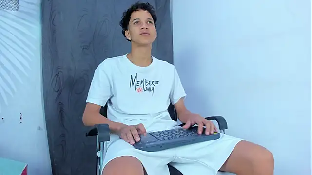 LatinPrince_ Show Webcam