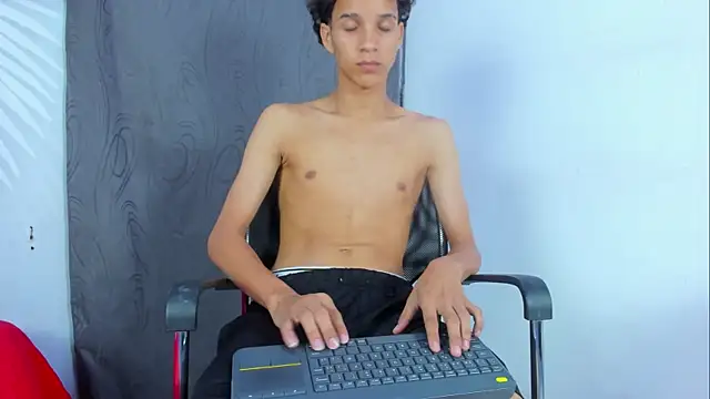 Show de webcam de LatinPrince_