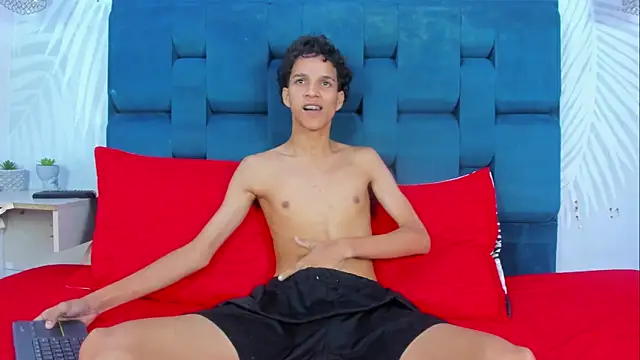 LatinPrince_ – webcam-show