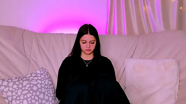 SofyLoren's Live XXX Chat