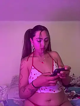 Czat XXX na żywo – thipany_XYX