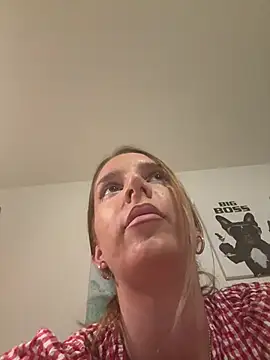 NinaLynnxx's Live XXX Chat