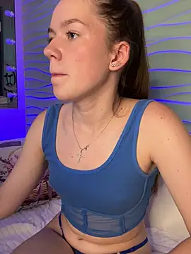 PeachCheeks_'s Webcam Show