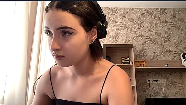 SharikaBabecki's Live XXX Chat