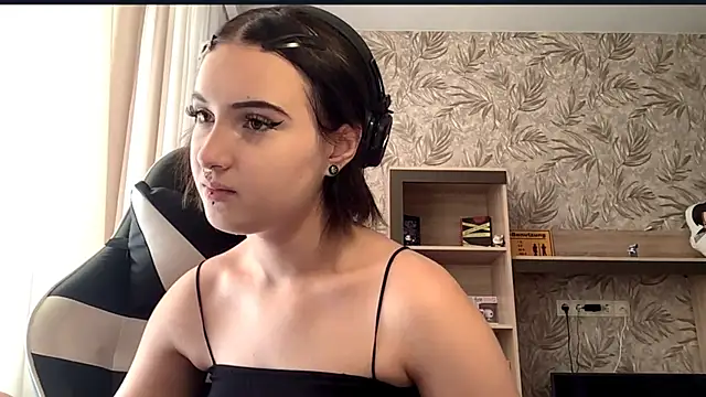 Show modela SharikaBabecki na web-kameri