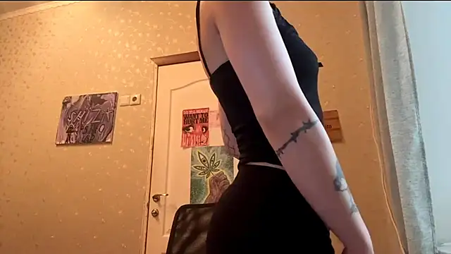 SharikaBabecki Chat XXX in diretta