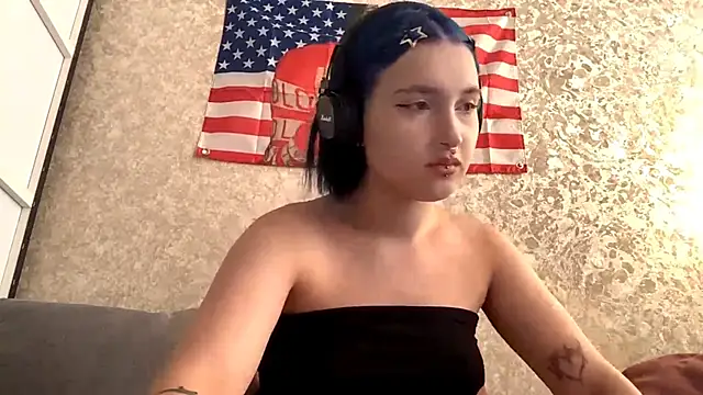 Show modela SharikaBabecki na web-kameri